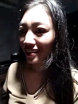 Lovephay8x's Live Chat Room