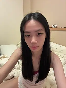 PetiteTight live-chat rom