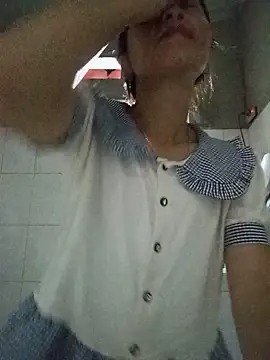 Hily_wet Live Chatraum