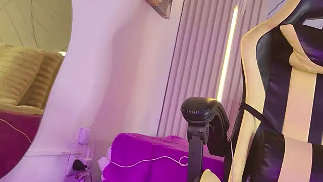 חדר צ'אט בשידור חי של Lilith_Ink99