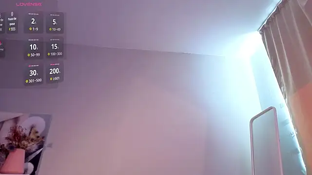 SmolCutie লাইভ চ্যাট রুম