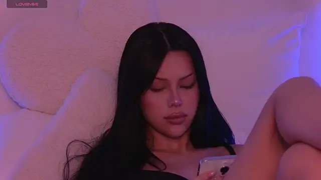Sala de chat ao vivo de LeyaFoxhall