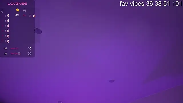 Alice_Goth's Live Chat Room