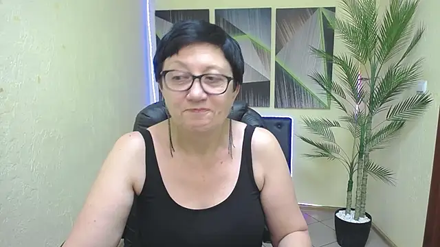 Živá chatovací místnost EmilyL0ve