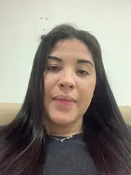 Sala de chat en directo de _byerii