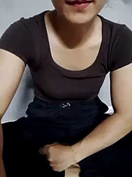 Asami_6868 élő chatszobája