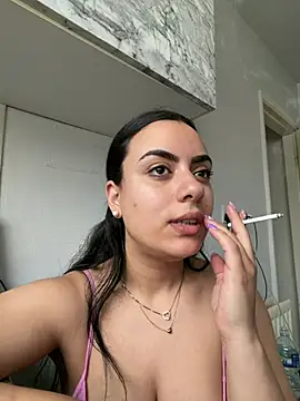 Marisa_assn Live chat-huone