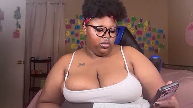 Chocolatebunnyxx96 Cameră chat live