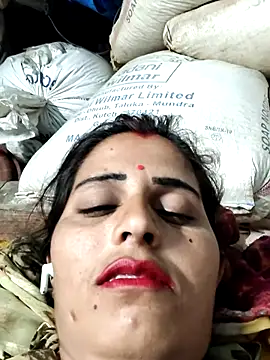 غرفة دردشة Bhavna8080 المباشرة