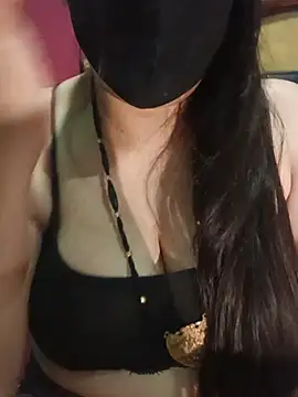 01Mona Cameră chat live
