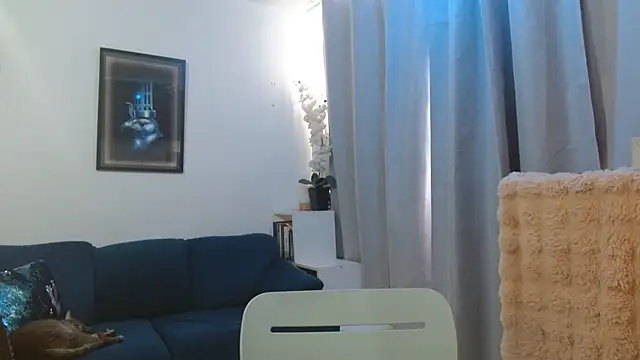 Almaglow_ Live Chatraum