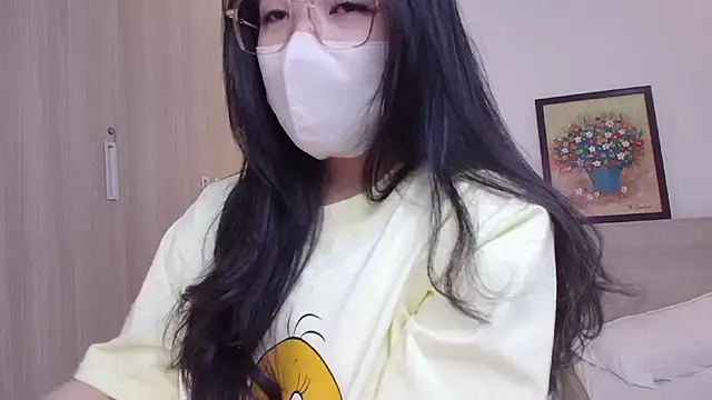 BunnyT_Bae__ Adlı Modelin Canlı Sohbet Odası