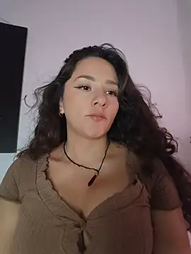 Chat soba uživo modela juliiaroberts