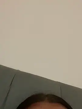 Maya_Manes Adlı Modelin Canlı Sohbet Odası