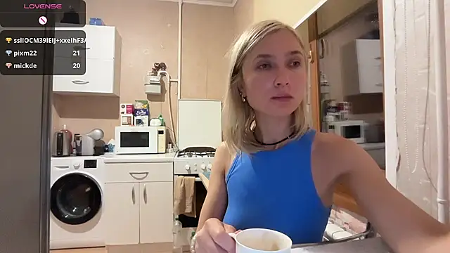AngelJeni Live chatroom