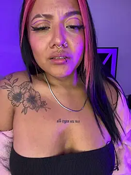 Abbyqueen23_'s Live Chat Room