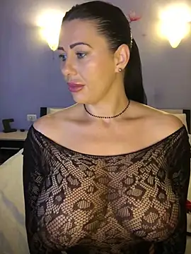 Živá chatovací místnost IRISWHITE17
