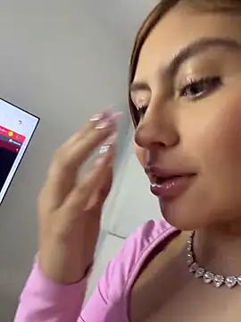Stormi_th Cameră chat live