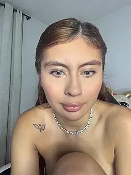 Stormi_thn Live chat-huone
