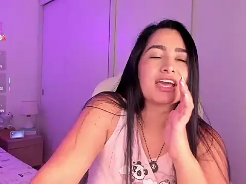 KiimDesire's Live Chat Room