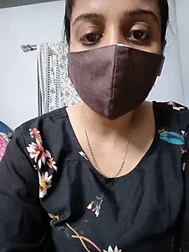 Онлайн чат Tamil_shalini
