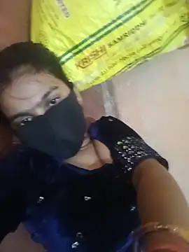 غرفة دردشة Kinjal_setty المباشرة