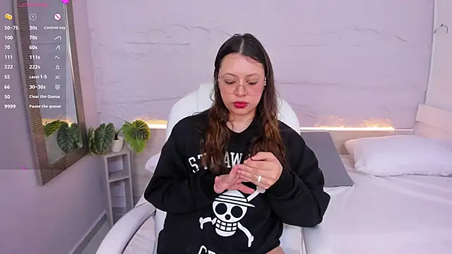 lanna_18_ élő chatszobája