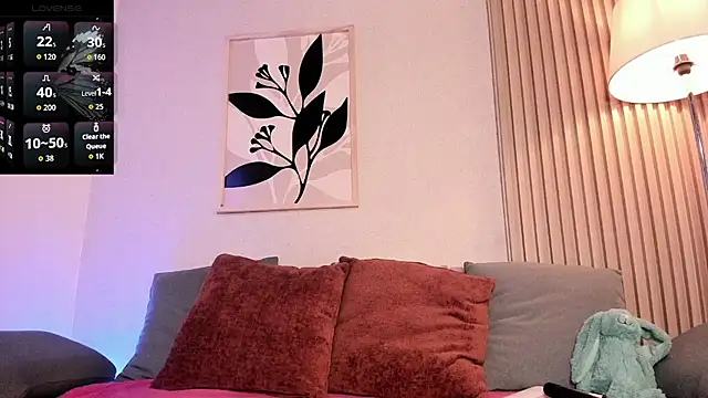 غرفة دردشة HannahSkies المباشرة