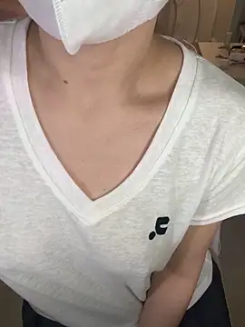 _xiaoxinxin_ élő chatszobája