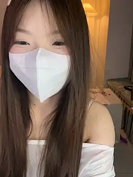 _xiaoxinxin_ Adlı Modelin Canlı Sohbet Odası