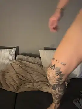 Luna_licous – Naživo XXX chat