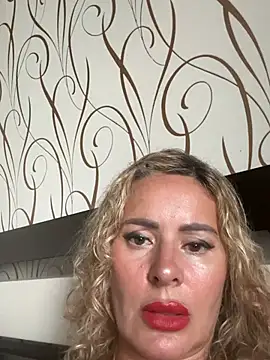 Tania201243 – Naživo kamerová sex šou 
