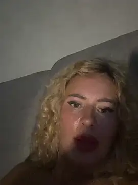 Tania201243 Live Chatrum