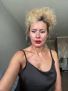 Tania201243 Live Chatraum