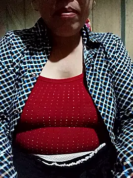 Agnes-baby Adlı Modelin Canlı Sohbet Odası