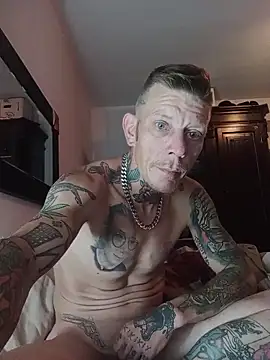 Der_Schoene_Penis' Live Chat Room