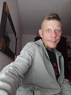 Der_Schoene_Penis чат на живо