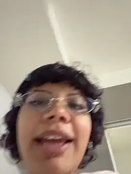 badm4h Cameră chat live