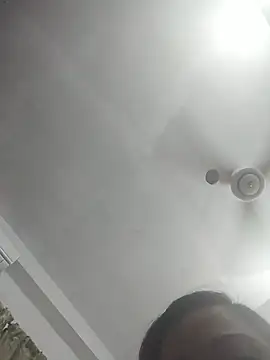 momo_loves Live Chatraum