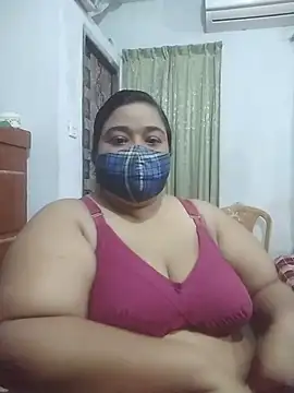 momo_loves Live Chatraum