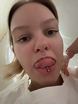 AshleyMur 실시간 채팅방