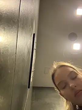 AshleyMur чат на живо
