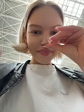 AshleyMur 실시간 채팅방
