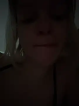 Chat soba uživo modela AshleyMur