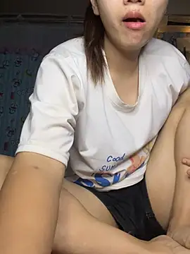-Lyly_ Live Chatraum