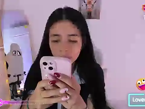 Sala de chat ao vivo de Katialips_