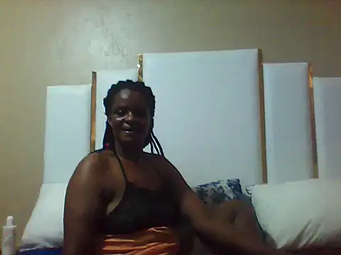Chat ao vivo de creamyhairy_puss