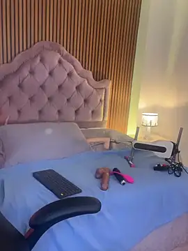 Sala de chat en directo de Violett_hott_