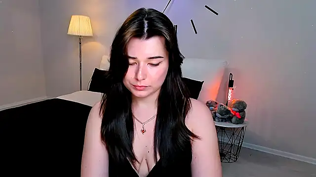 a_dorable's Live Chat Room