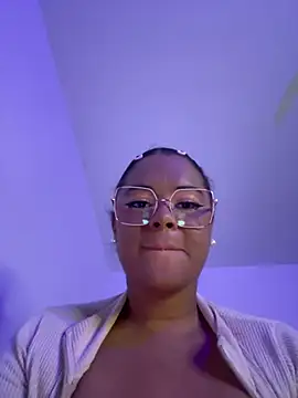 Antonella_03s Live Chatraum